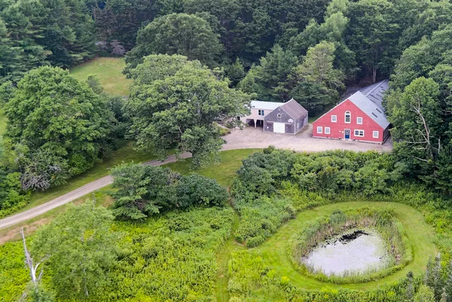 $850,000 | 579 Alford Lake Road, Hope, ME 04847