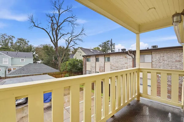 $1,450 | 2513 Shakespeare Street, Unit 3, Houston, TX 77030
