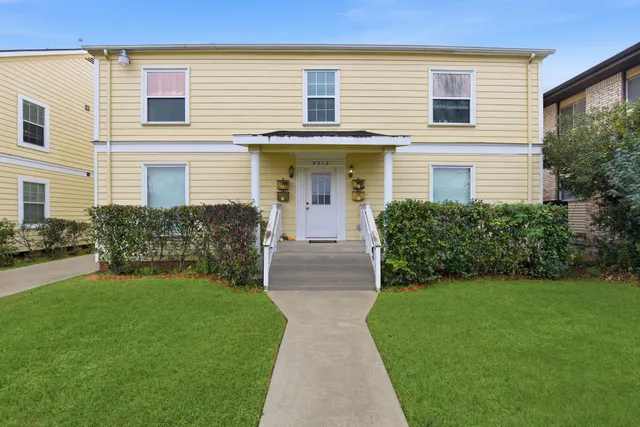 $1,450 | 2513 Shakespeare Street, Unit 3, Houston, TX 77030