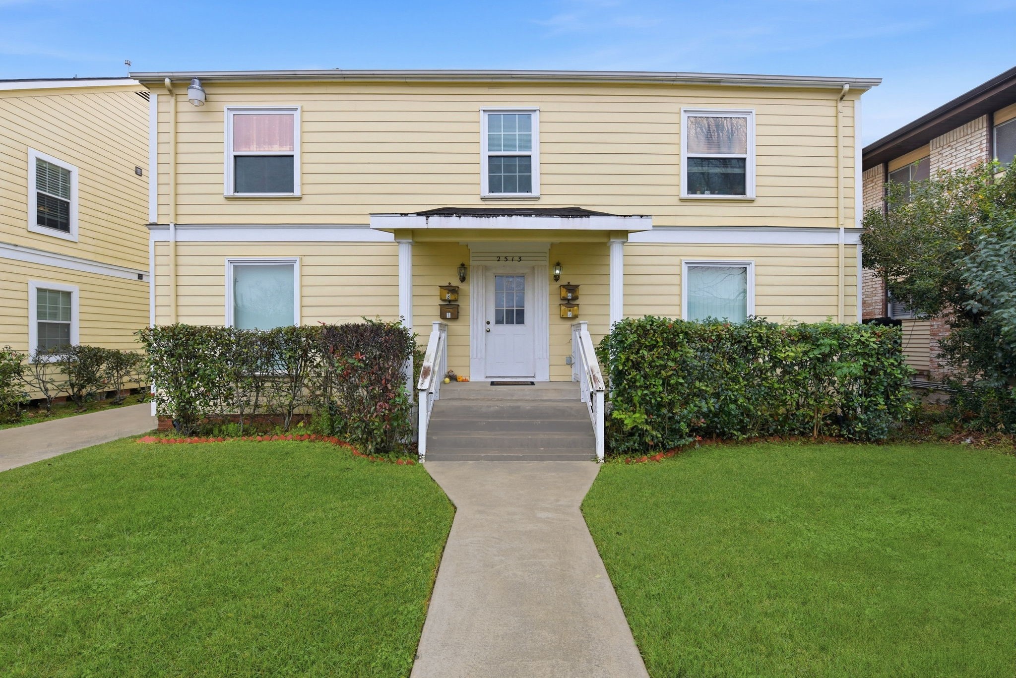 2513 Shakespeare Street, Unit 3 Houston, TX 77030 - Photo 4 of 28 Front of the property