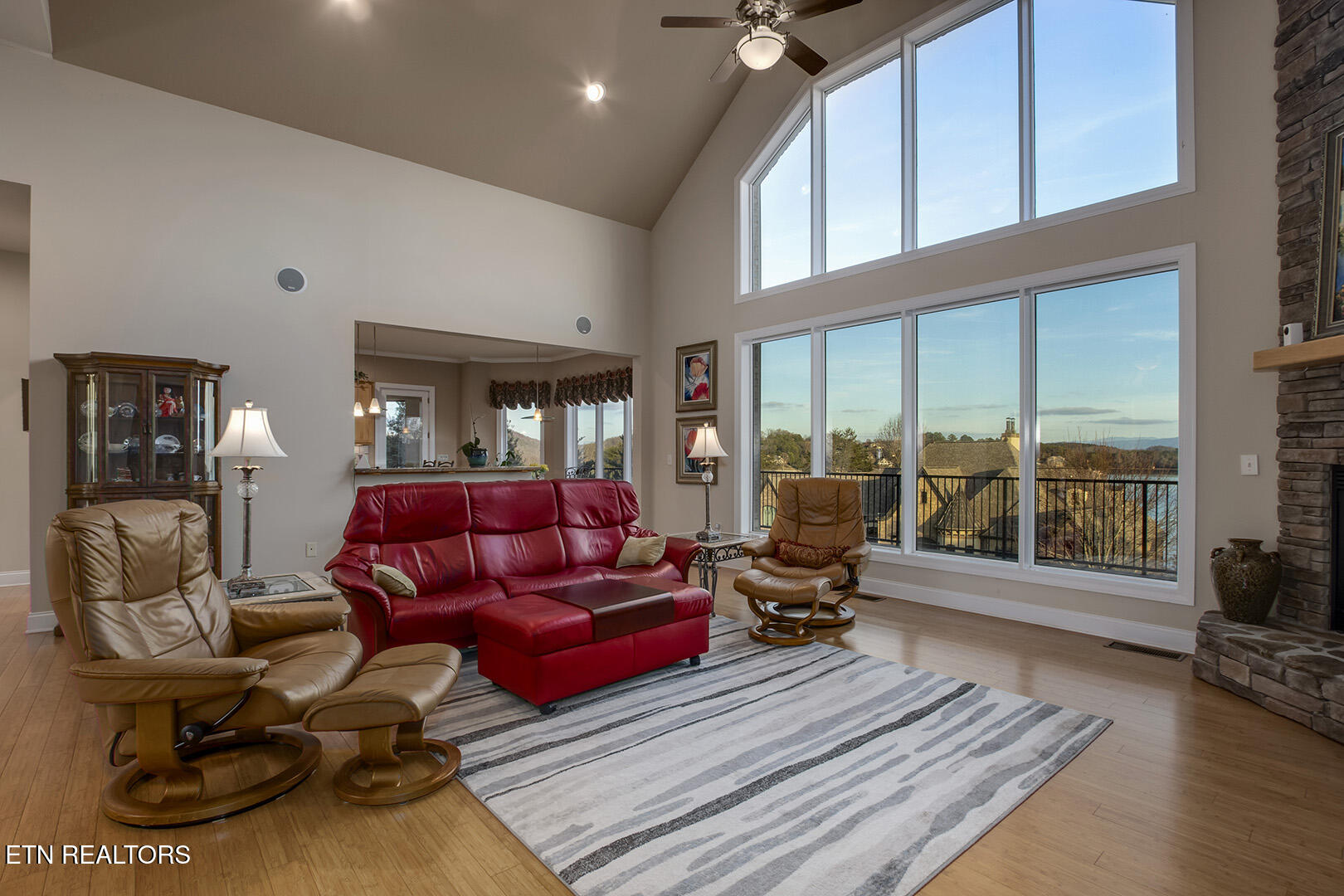 1490 Rarity Bay Parkway Vonore, TN 37885 - Photo 6 of 60 06_RarityBayPkwy_1490_Living01