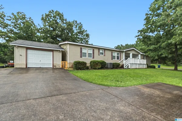 $200,000 | 17 Yuma Court, Anniston, AL 36206