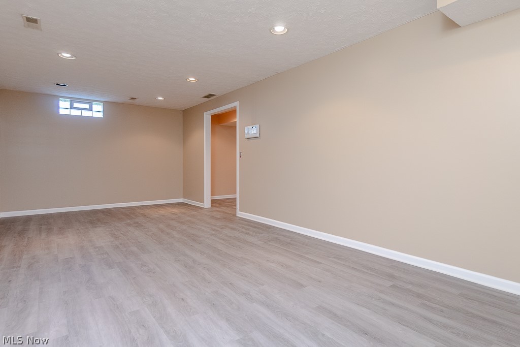 6707 Monroe Lane North Ridgeville, OH 44039 - Photo 27 of 34
