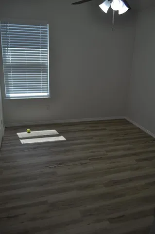 a close view of a bathtub in bathroom