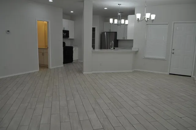 $1,995 | 2352 Murphy Court, Waxahachie, TX 75165