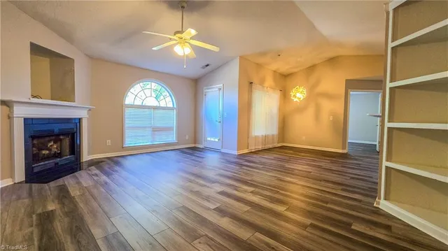 $1,300 | 932 Scholastic Court, Winston-Salem, NC 27106