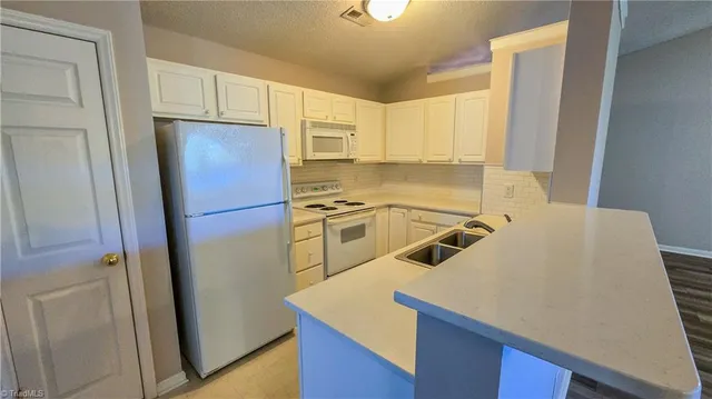 $1,300 | 932 Scholastic Court, Winston-Salem, NC 27106