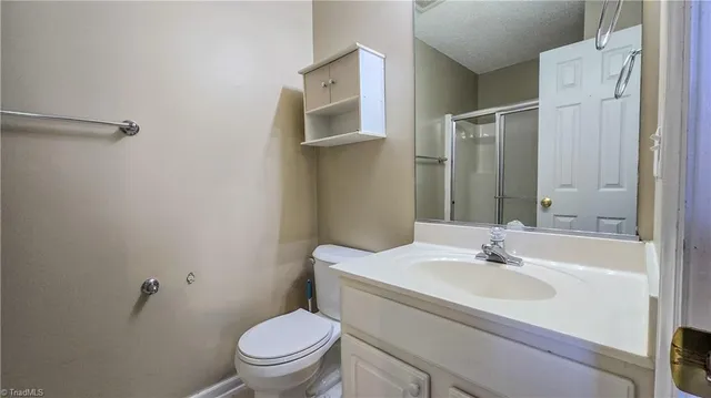 $1,300 | 932 Scholastic Court, Winston-Salem, NC 27106