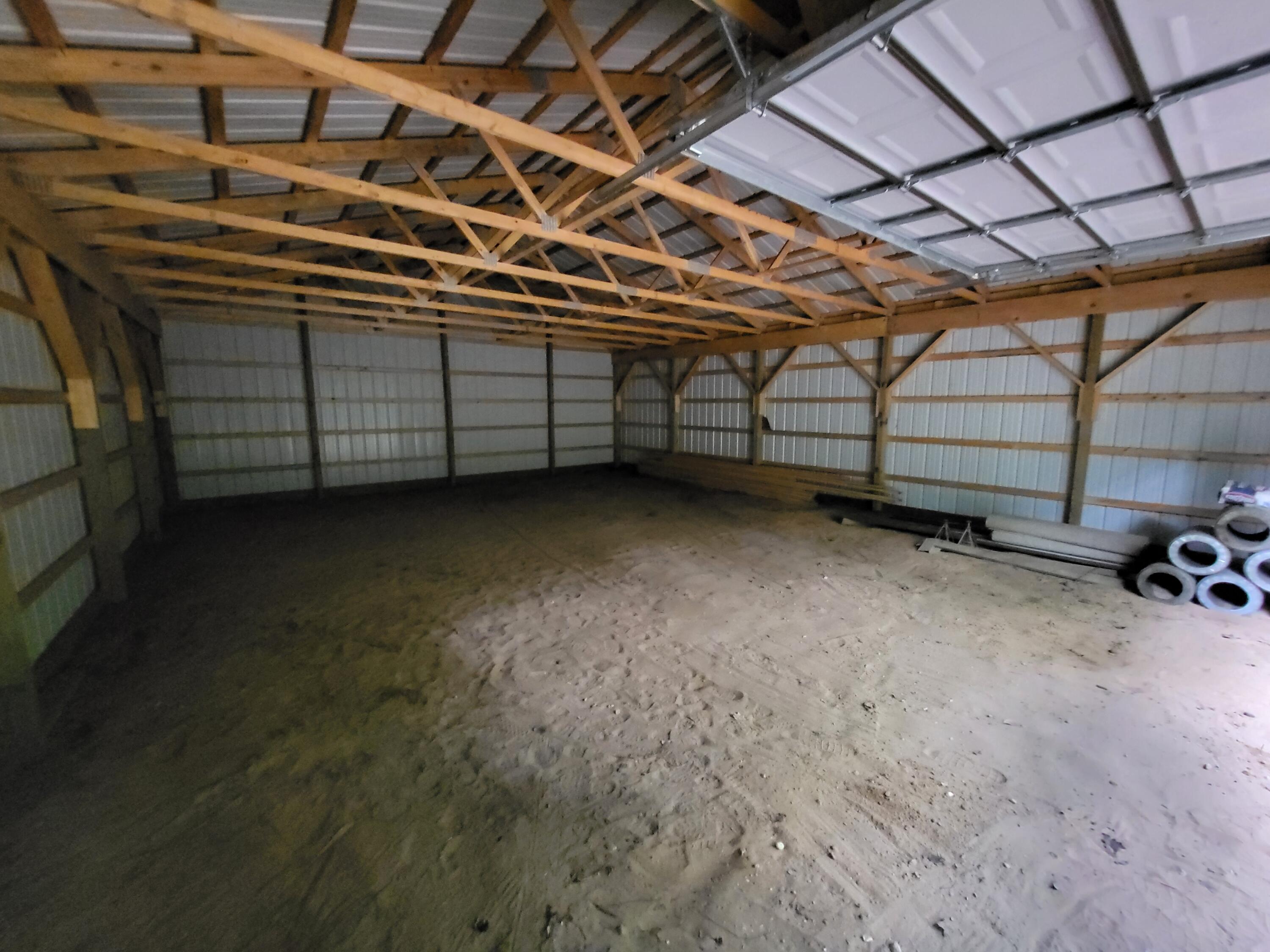 7045 King Road Benzonia, MI 49616 - Photo 13 of 38 20240923_103712