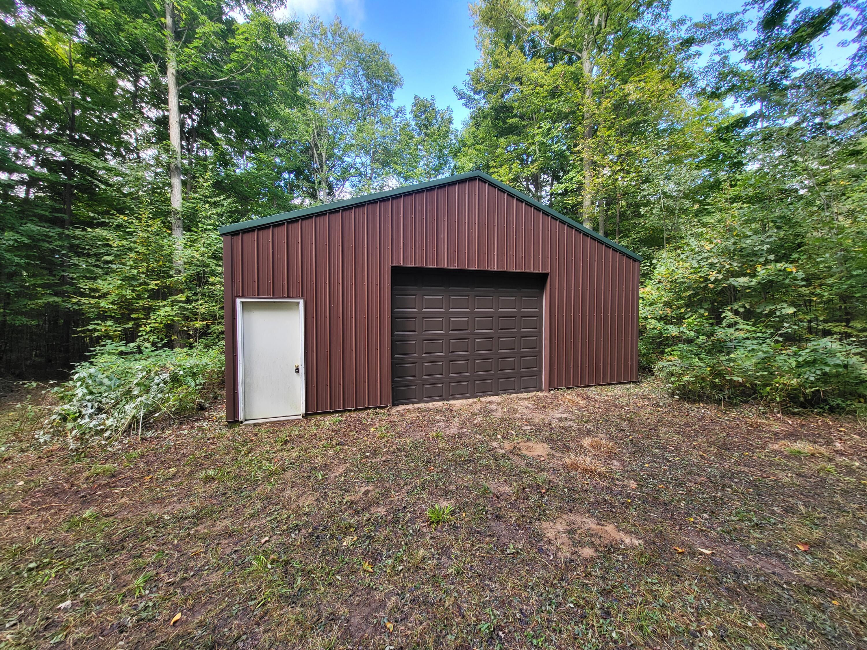 7045 King Road Benzonia, MI 49616 - Photo 2 of 38 20240923_103752