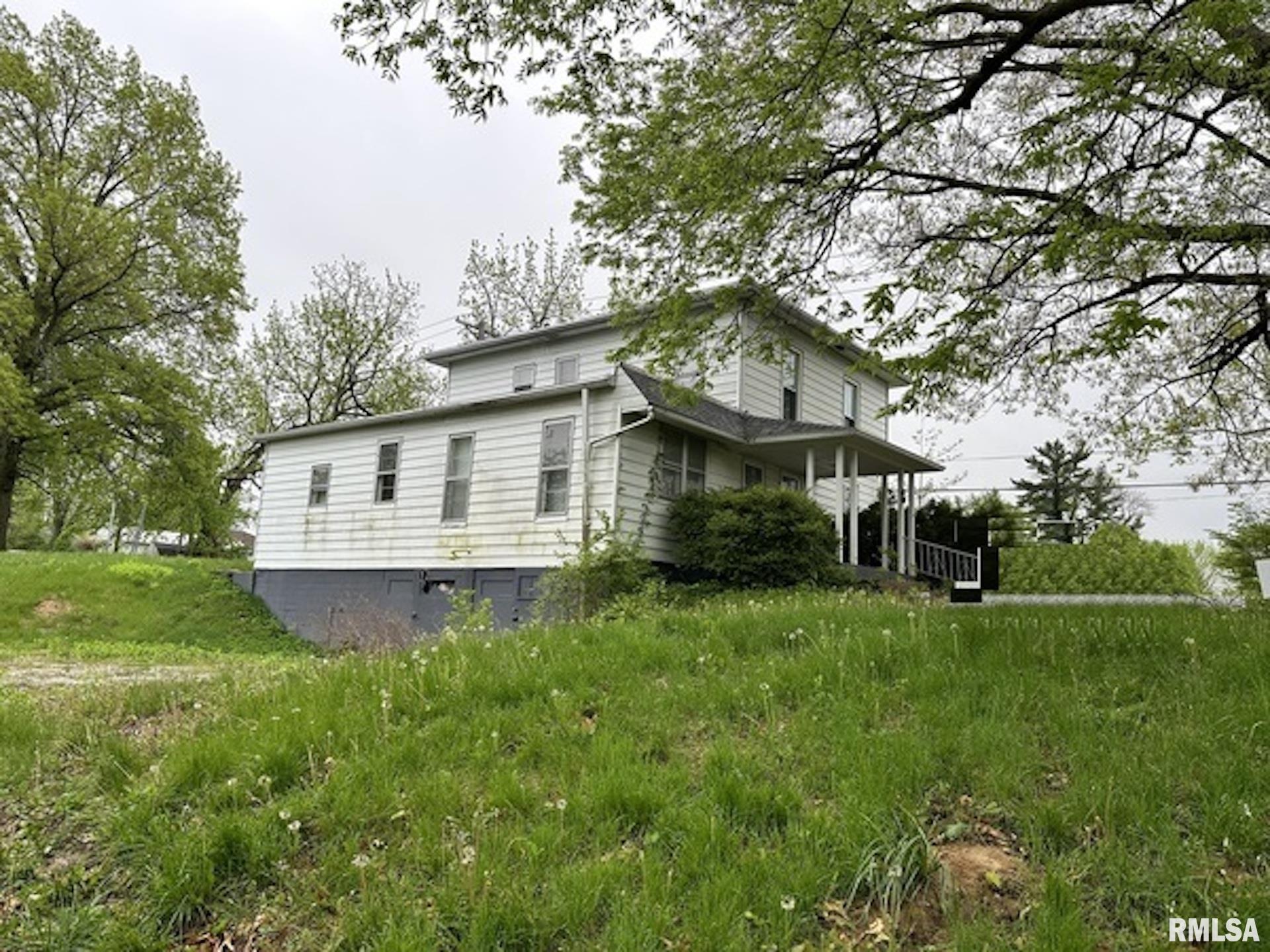 40 North 7th Street Hamilton, IL 62341 - Photo 2 of 2 Gallery Image 2