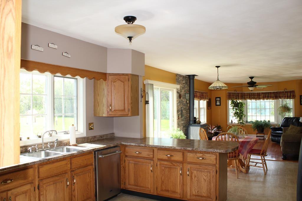 463 Ridge Road Fairfield, ME 04937 - Photo 6 of 35 Photo