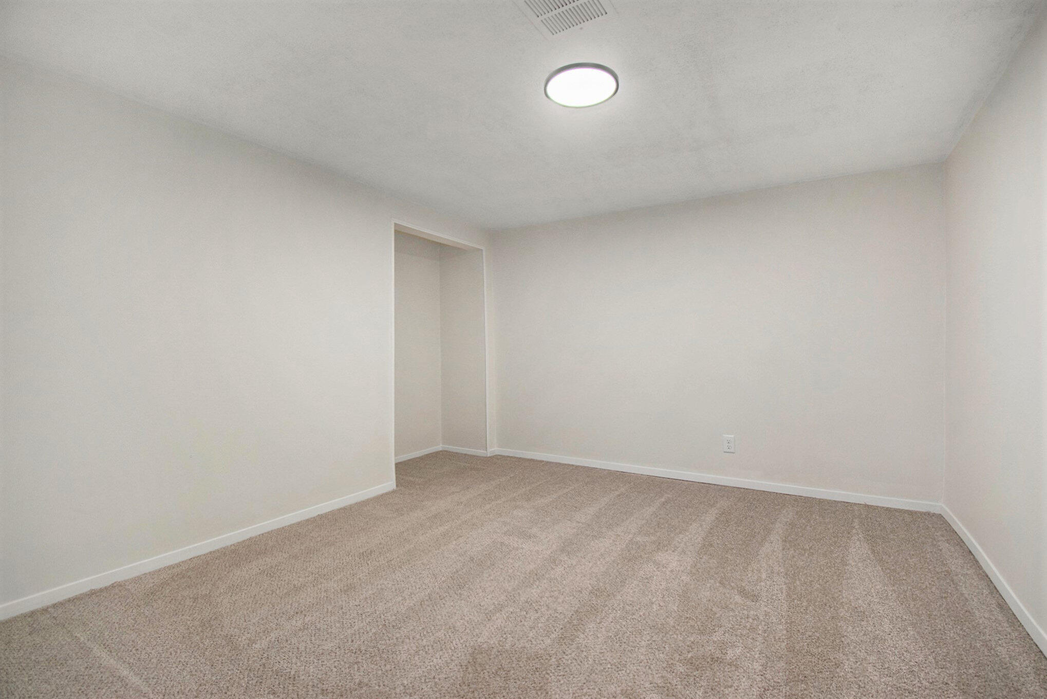 17455 Starbrick Street Edwardsburg, MI 49112 - Photo 12 of 25 012_photo_nov_15_2025_12_45_51_pm_927