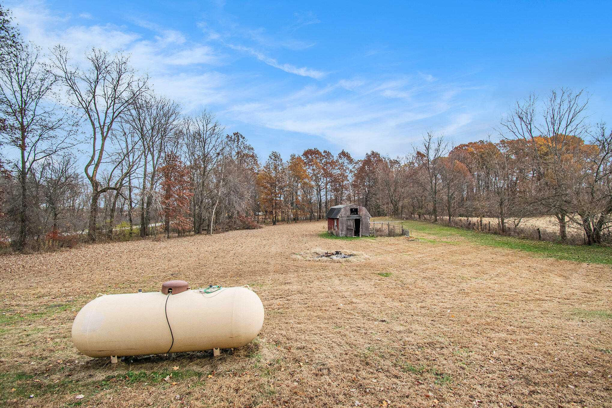 17455 Starbrick Street Edwardsburg, MI 49112 - Photo 16 of 25 016_photo_nov_15_2025_1_36_39_pm_318