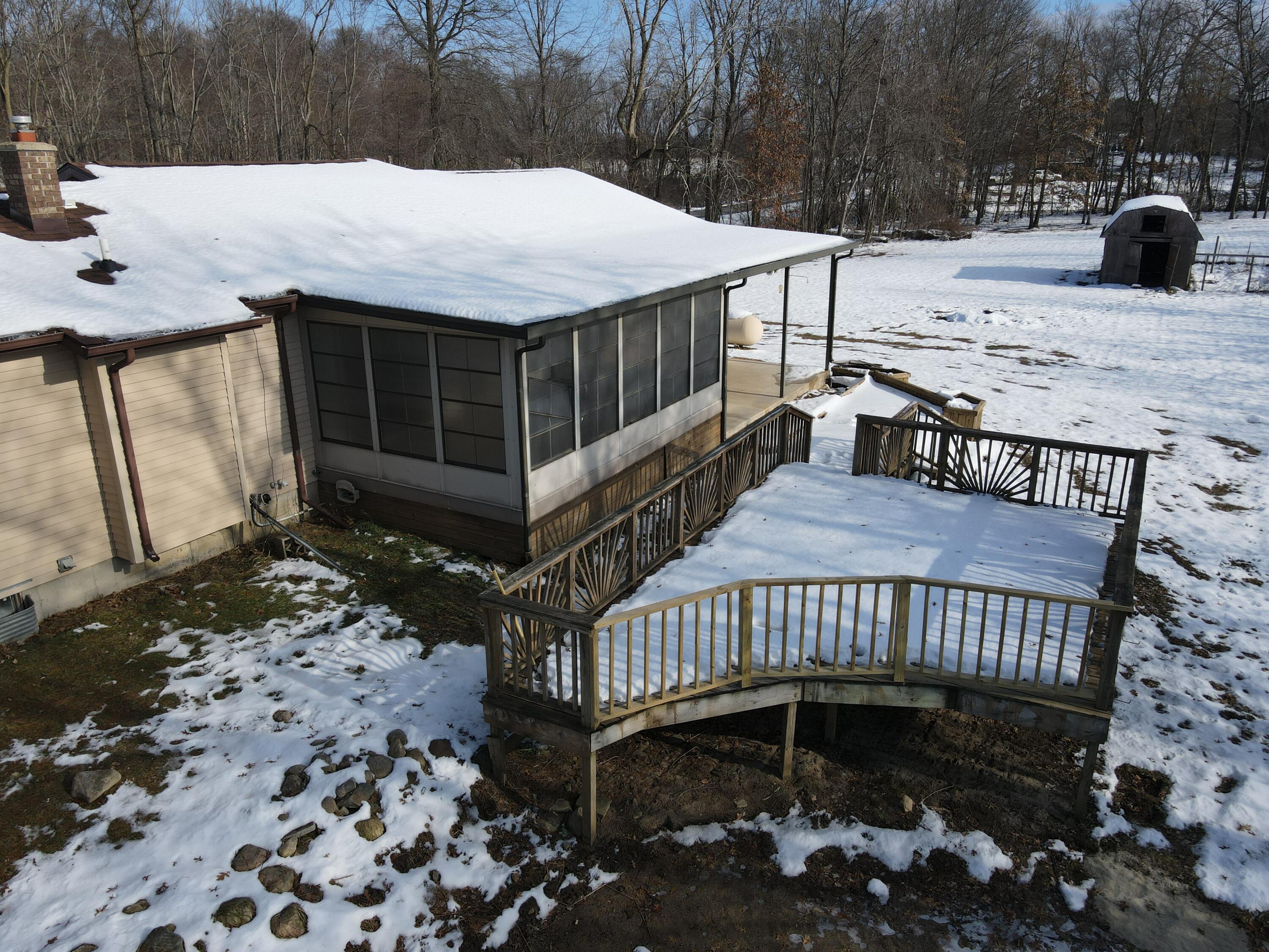 17455 Starbrick Street Edwardsburg, MI 49112 - Photo 23 of 25 DJI_0303