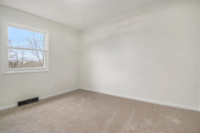 $289,000 | 17455 Starbrick Street, Edwardsburg, MI 49112