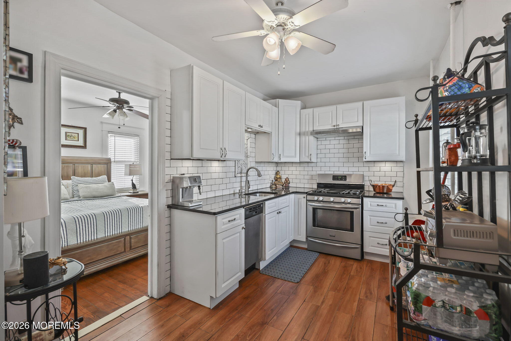 68 Main Street Matawan, NJ 07747 - Photo 8 of 29 1ST FLOOR UNIT KITCHEN