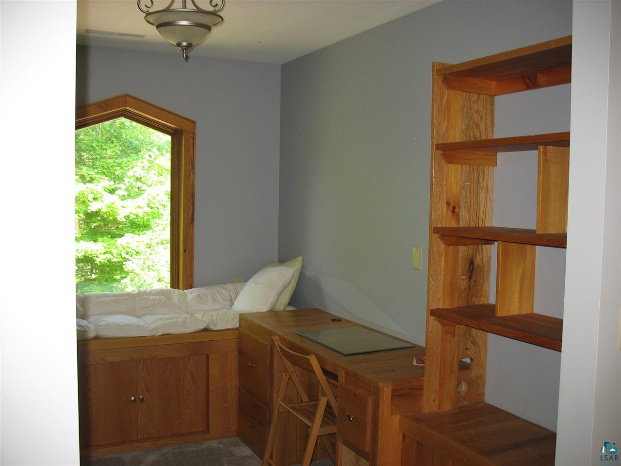 1645 Ridgeview Drive Carlton, MN 55718 - Photo 17 of 35 library