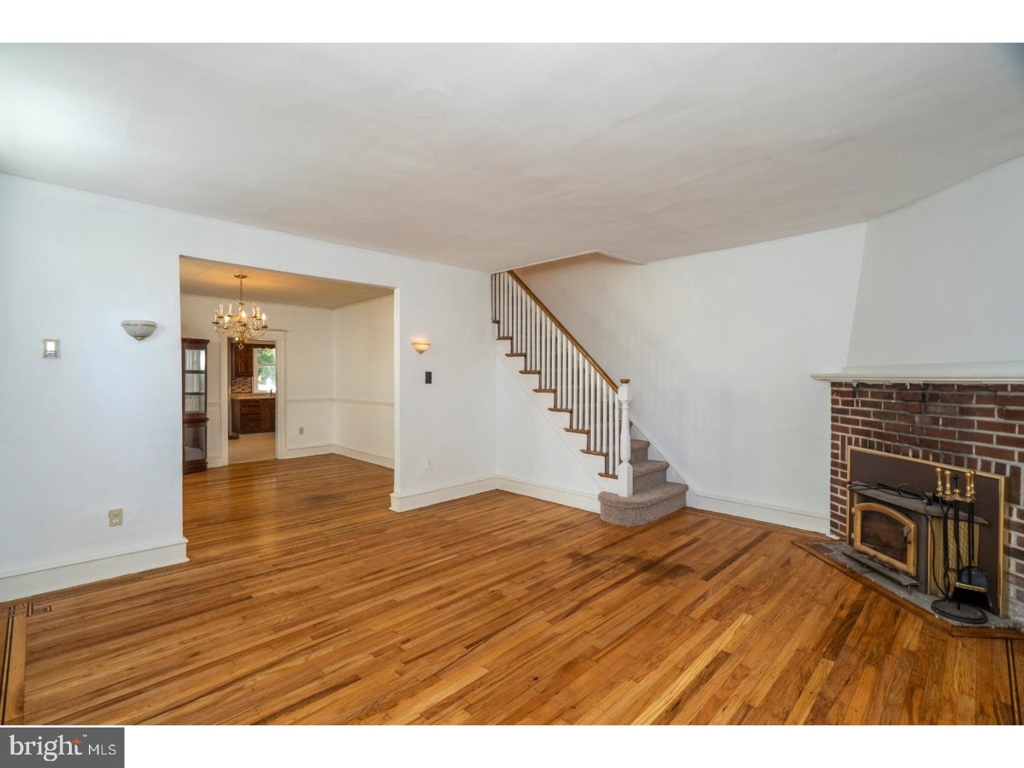 616 Arbor Road Cheltenham, PA 19012 - Photo 3 of 25