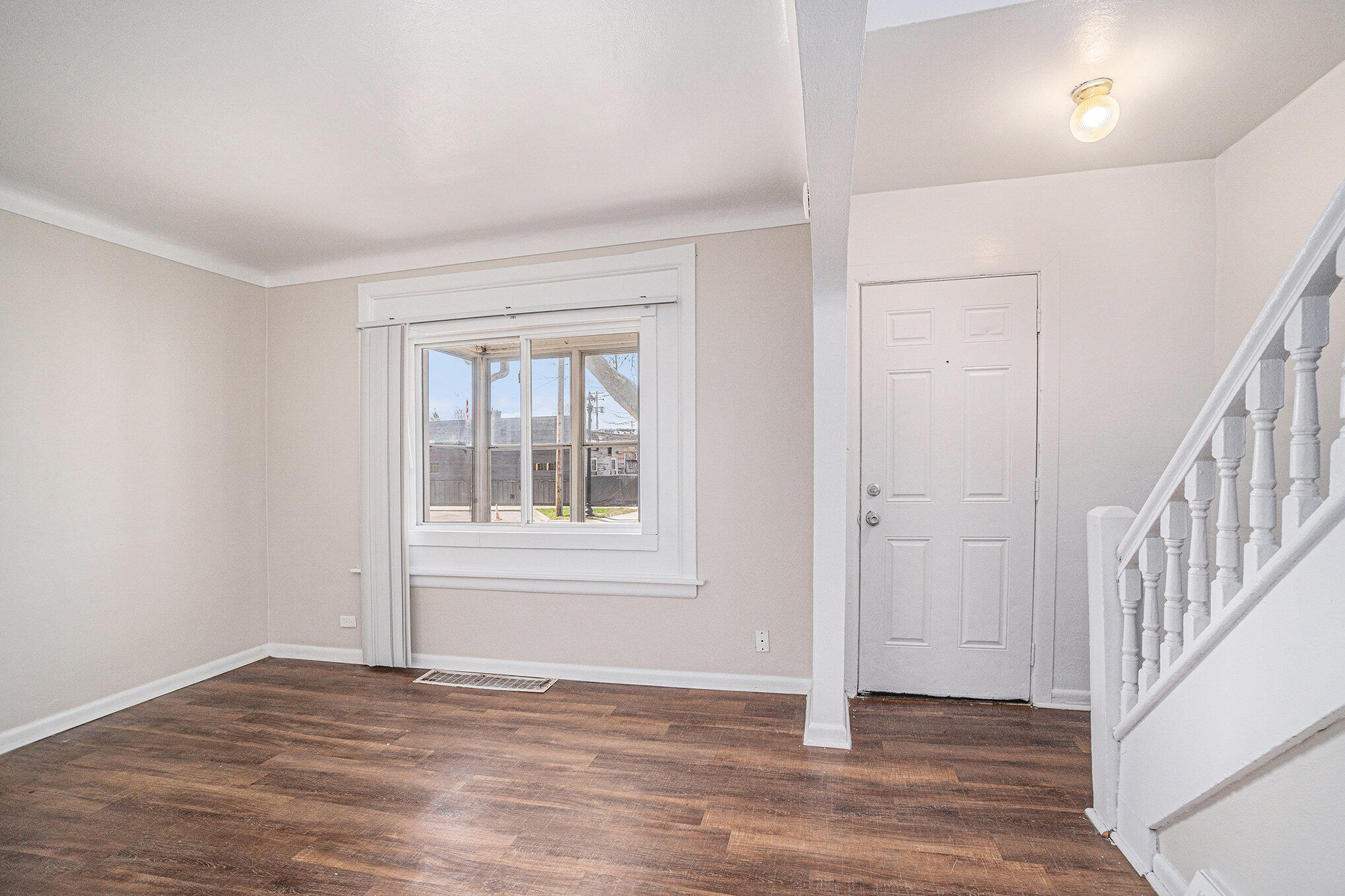 708 Harrison Street Kalamazoo, MI 49007 - Photo 3 of 16 003_000_harrison_316