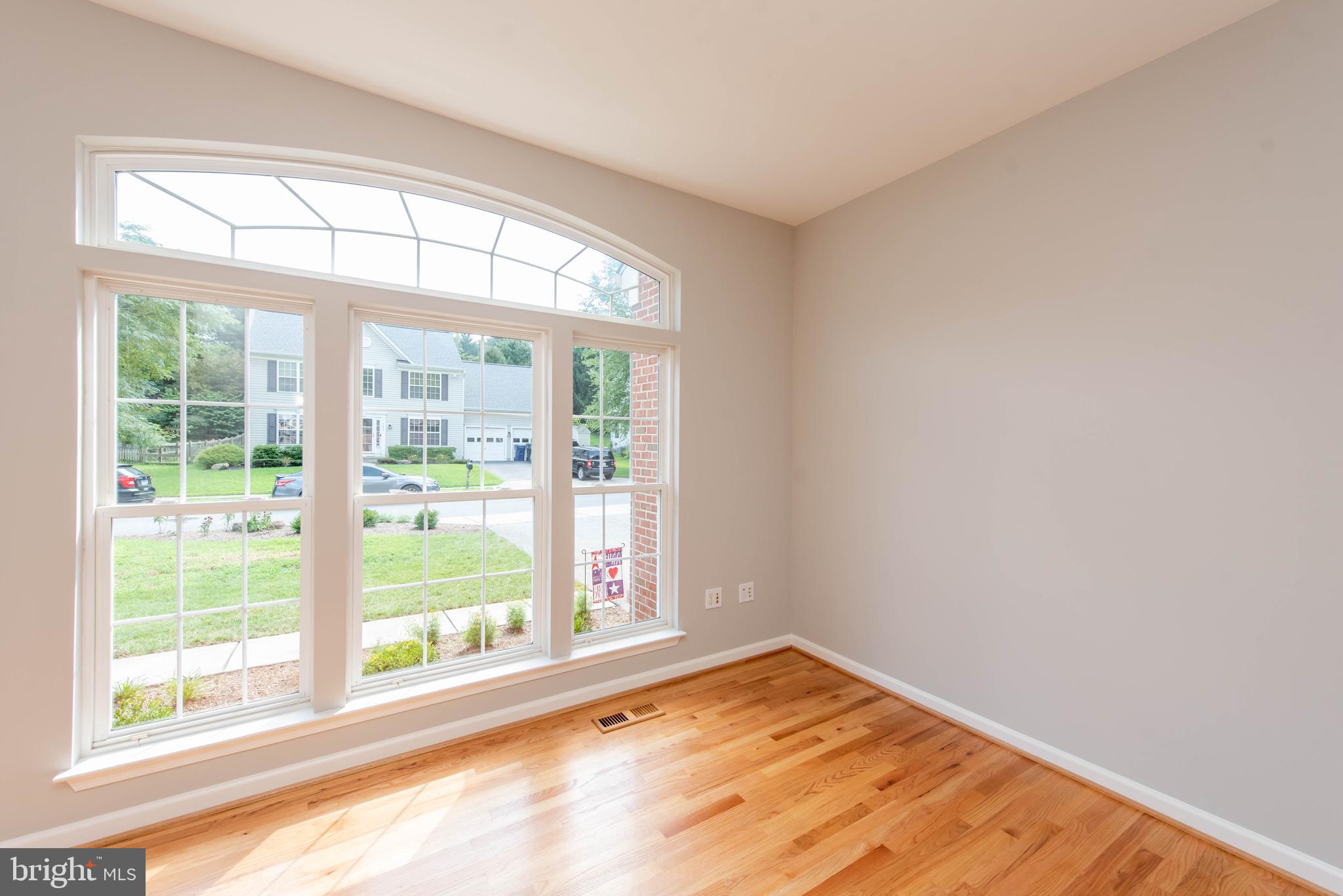 7672 Swallow Road Sykesville, MD 21784 - Photo 12 of 44 Office