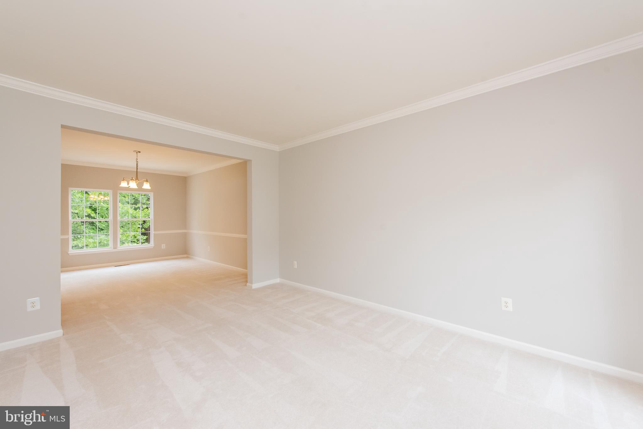 7672 Swallow Road Sykesville, MD 21784 - Photo 7 of 44 Living Room