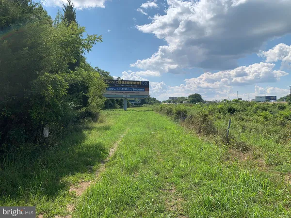 $199,500 | Lot 021-003 West M-y Lane West, Levittown, PA 19054