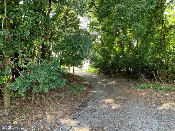 $199,500 | Lot 021-003 West M-y Lane West, Levittown, PA 19054