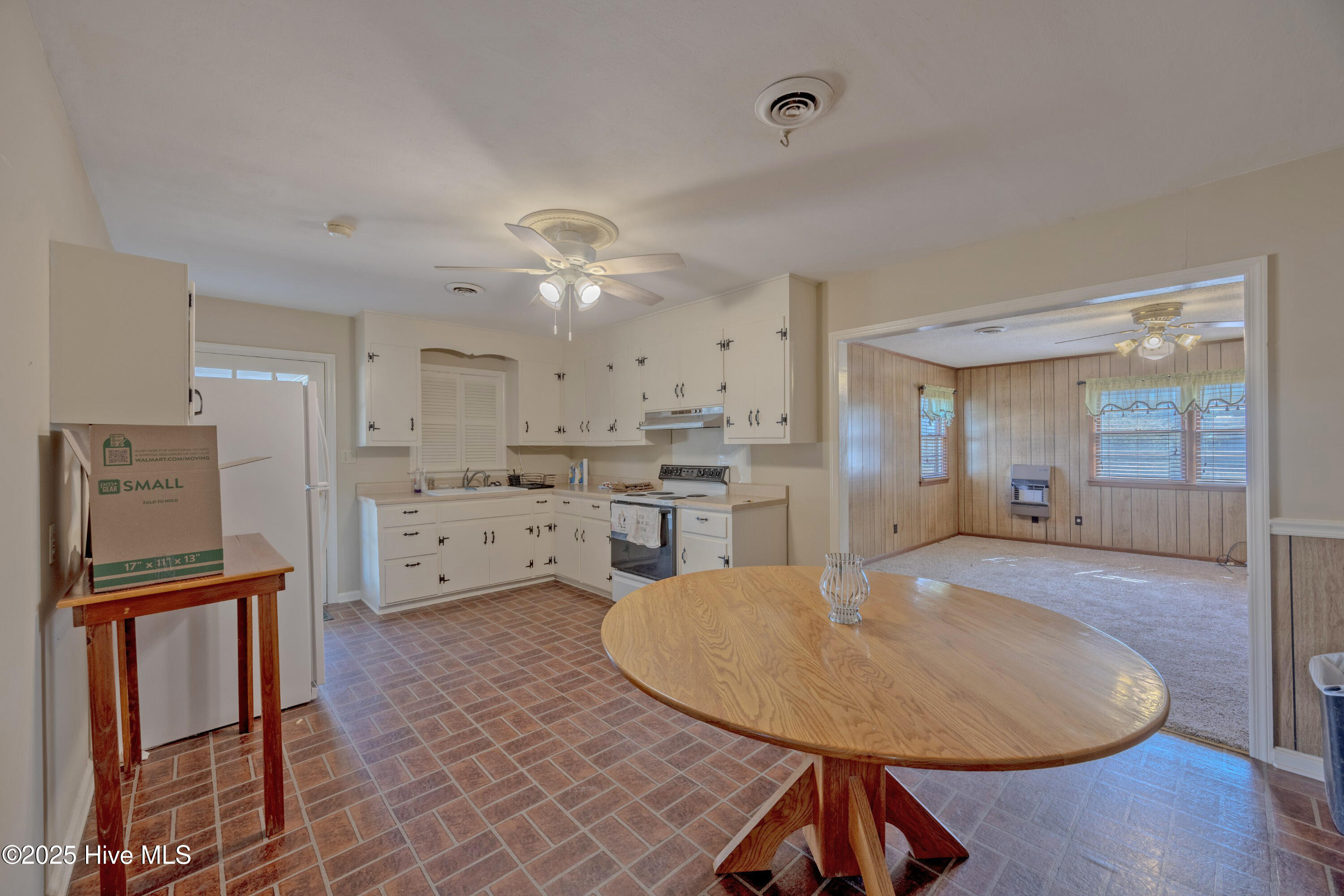 342 Quince Dail Road Chinquapin, NC 28521 - Photo 7 of 36 _K6A0835-HDR (Custom)