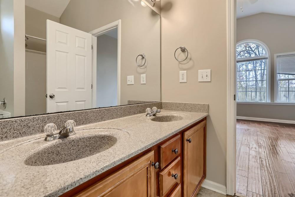 2605 Gateview Court Cumming, GA 30040 - Photo 16 of 30