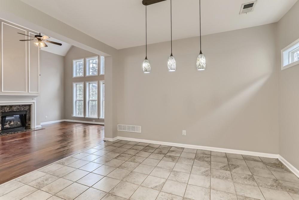 2605 Gateview Court Cumming, GA 30040 - Photo 7 of 30