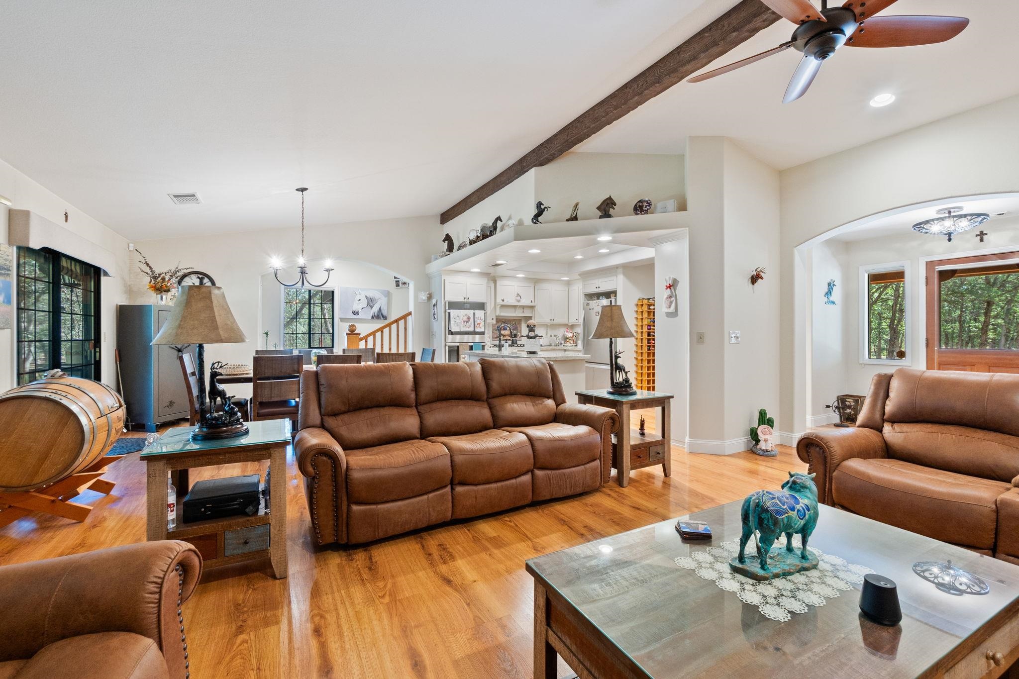 13180 Montecito Road Red Bluff, CA 96080 - Photo 9 of 75