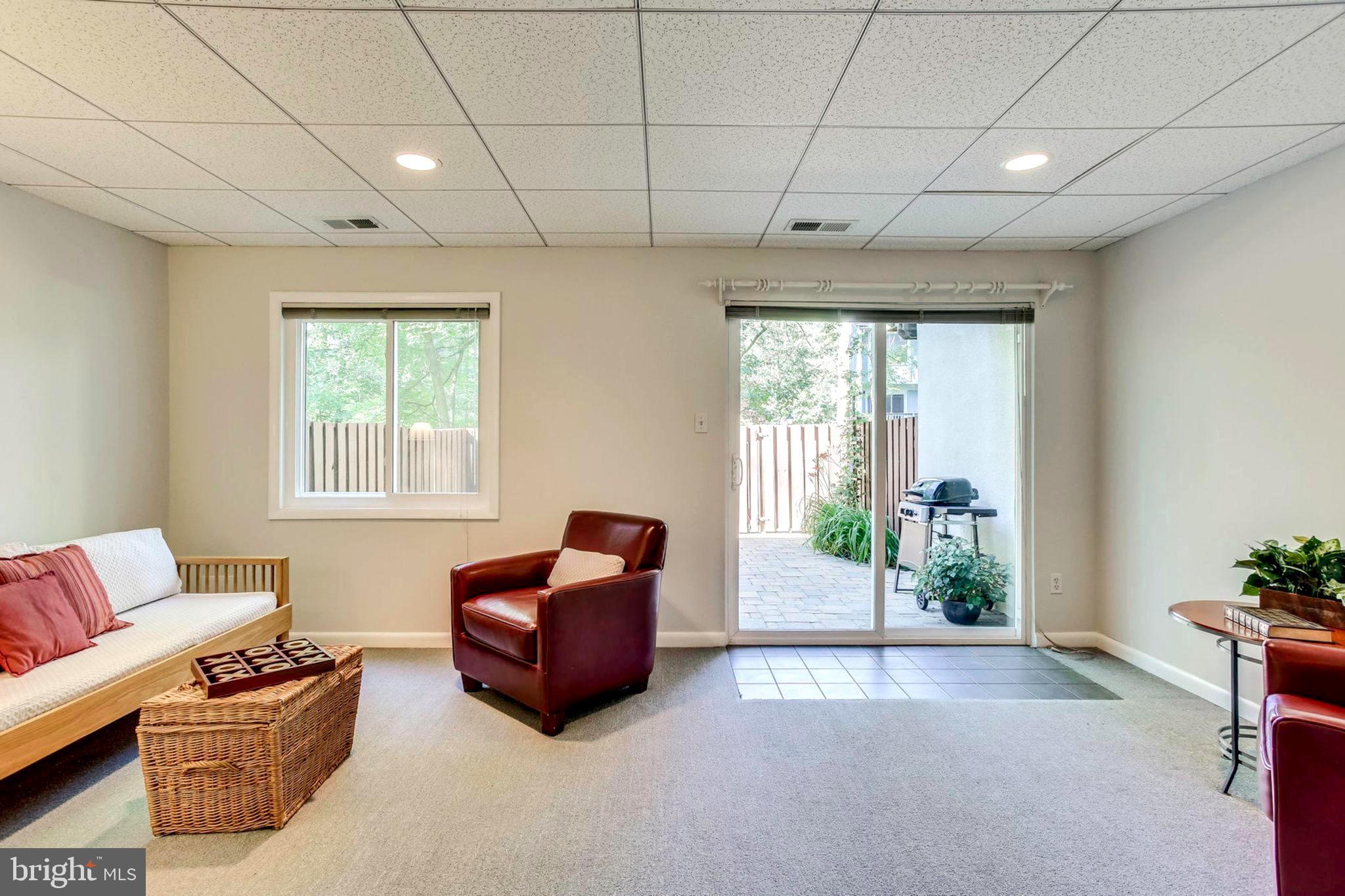 2239 Southgate Square Reston, VA 20191 - Photo 20 of 50 Walk out from family room to gorgeous patio