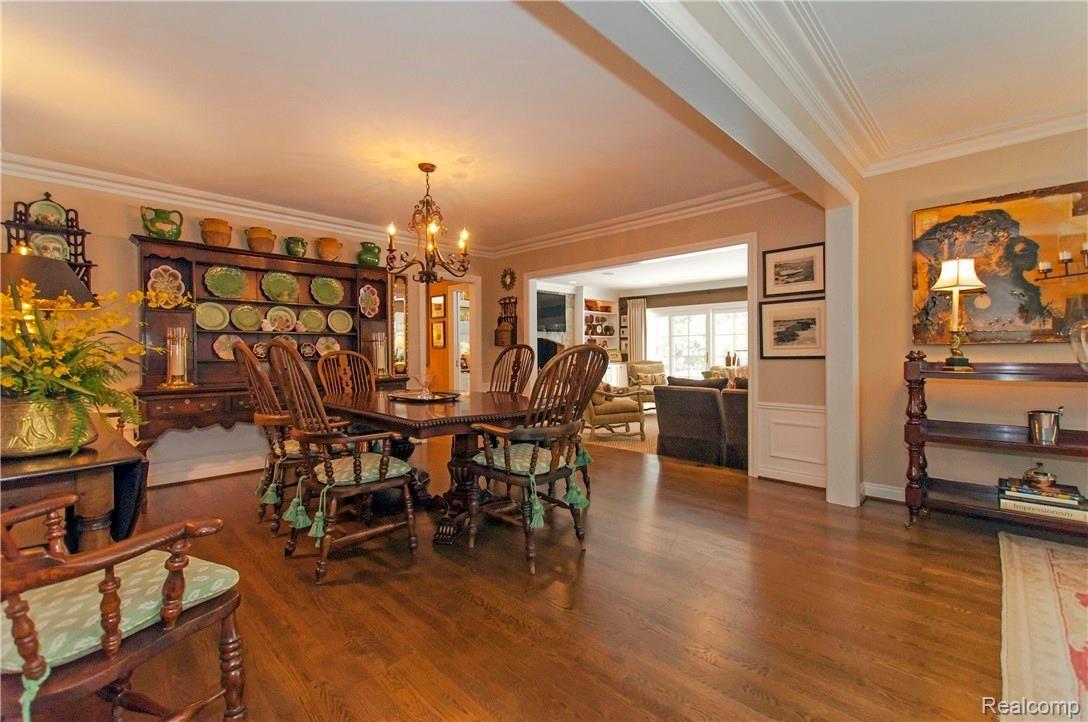 566 Shelden Road Grosse Pointe, MI 48236 - Photo 11 of 73 9.jpg