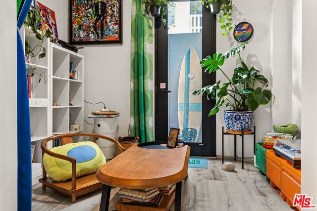 $2,995,000 | 407 Rialto Avenue, Venice, CA 90291