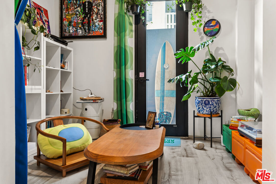 407 Rialto Avenue Venice, CA 90291 - Photo 25 of 29