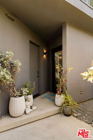 $2,995,000 | 407 Rialto Avenue, Venice, CA 90291