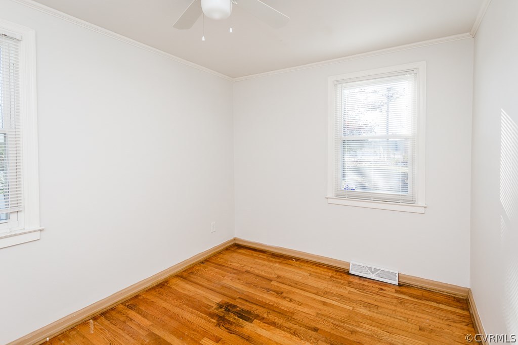 6752 Strathmore Road Richmond, VA 23237 - Photo 17 of 33 2nd bedroom with hardwood floor and a ceiling fan.