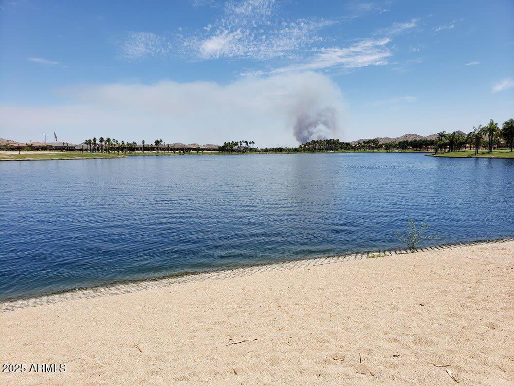 10460 South 182nd Drive Goodyear, AZ 85338 - Photo 30 of 33 a view of lake