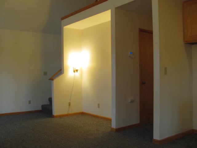 11915 Marvis Road Honor, MI 49640 - Photo 8 of 24 1830985-7.JPG
