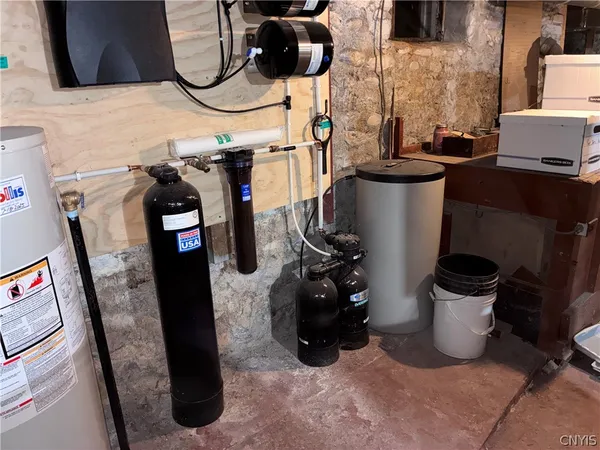 $324,900 | 301 Tower Street, Sangerfield, NY 13480