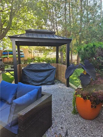 $324,900 | 301 Tower Street, Sangerfield, NY 13480