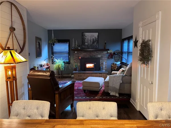 $324,900 | 301 Tower Street, Sangerfield, NY 13480