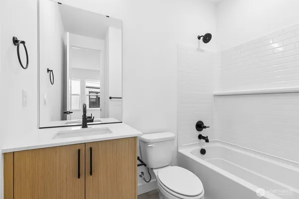 $1,019,900 | 18805 99th Court Northeast, Unit D, Bothell, WA 98011