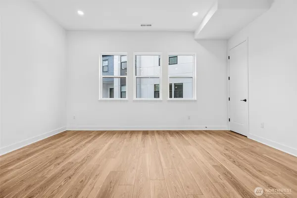 $1,019,900 | 18805 99th Court Northeast, Unit D, Bothell, WA 98011