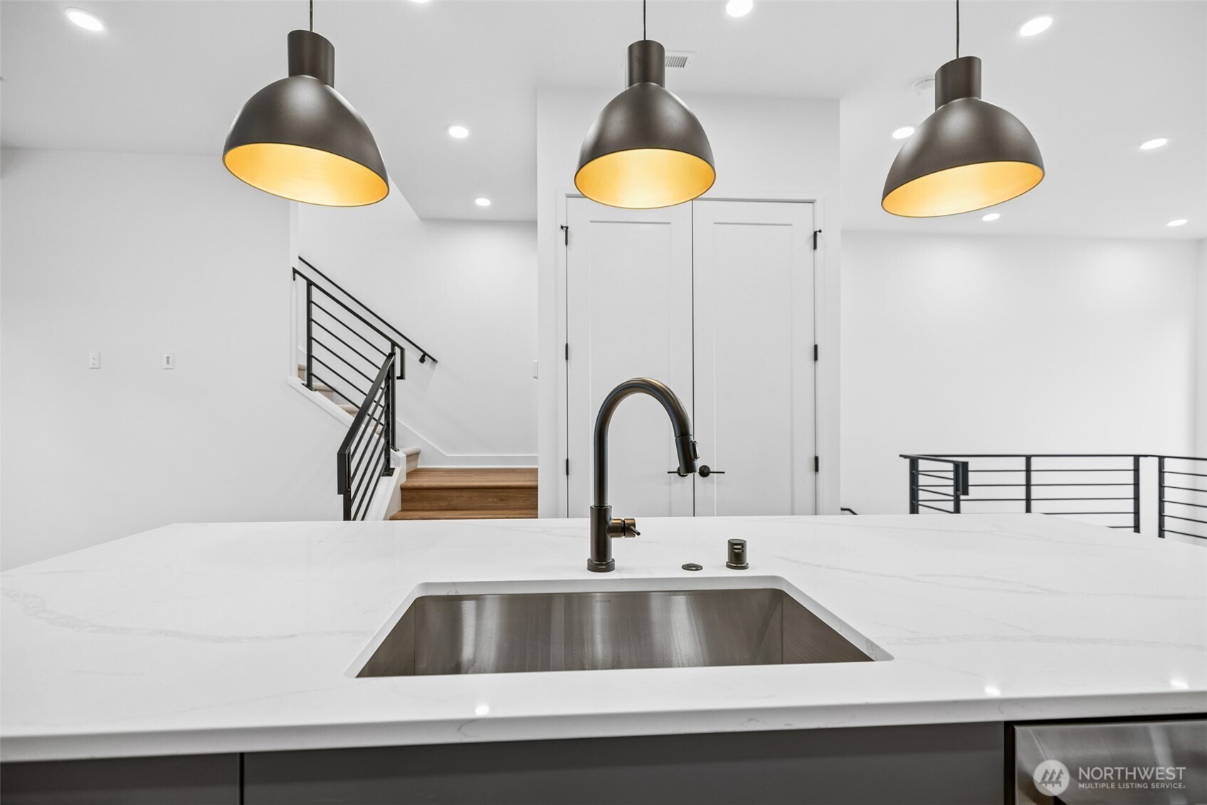 18805 99th Court Northeast, Unit D Bothell, WA 98011 - Photo 7 of 38