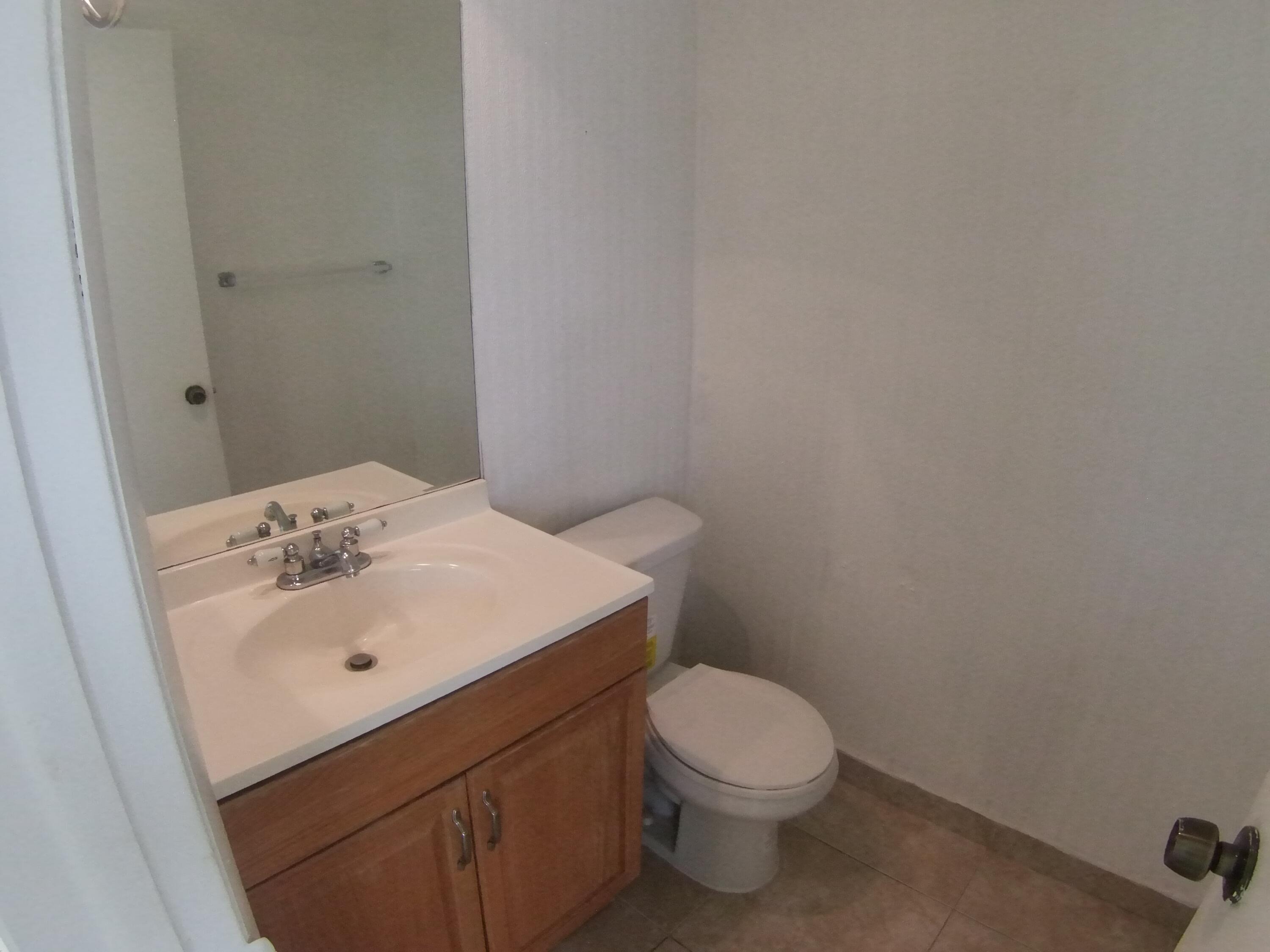 537 Normandy L Delray Beach Delray Beach, FL 33484 - Photo 11 of 21 SING0011