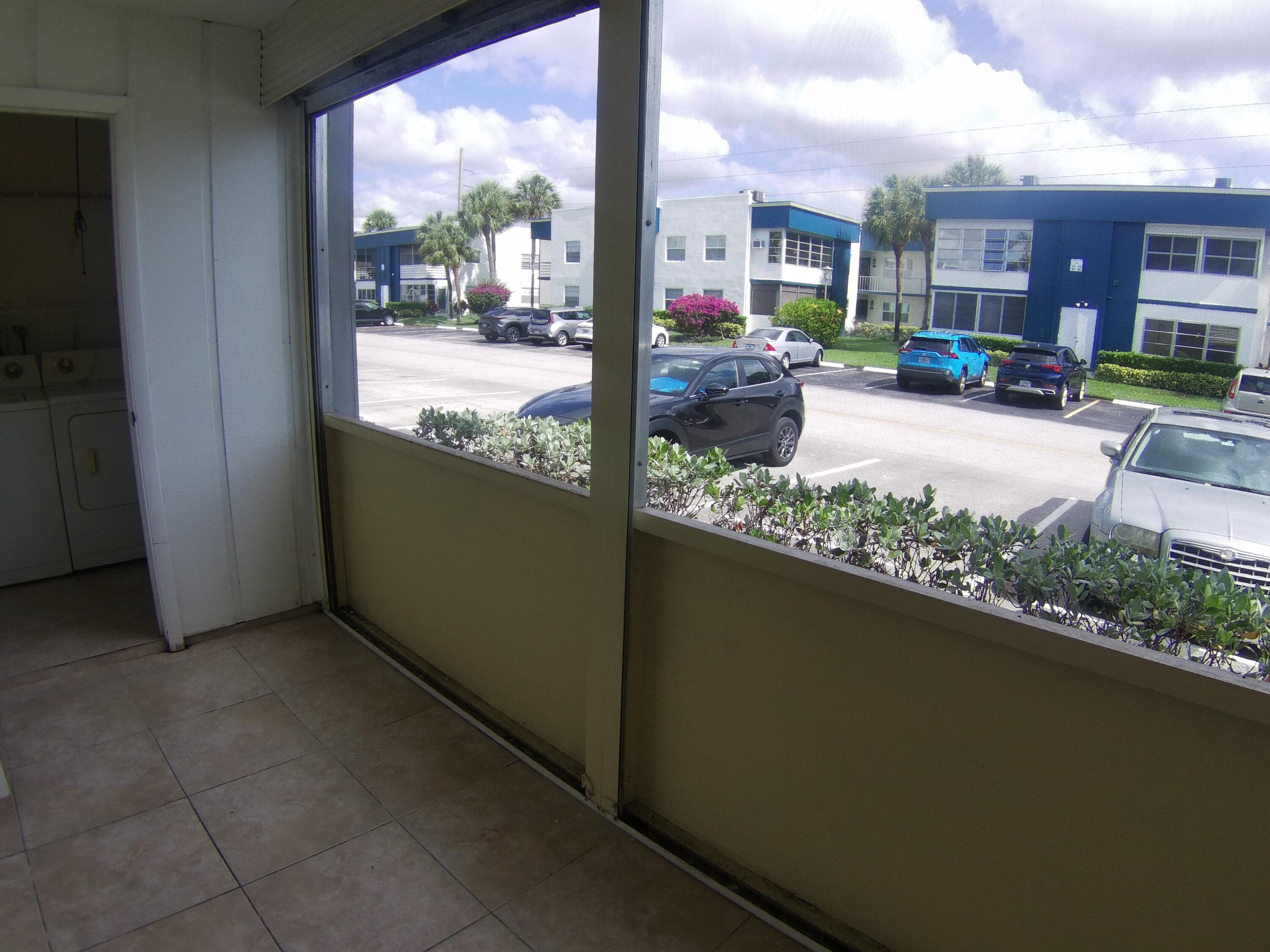 537 Normandy L Delray Beach Delray Beach, FL 33484 - Photo 18 of 21 SING0019