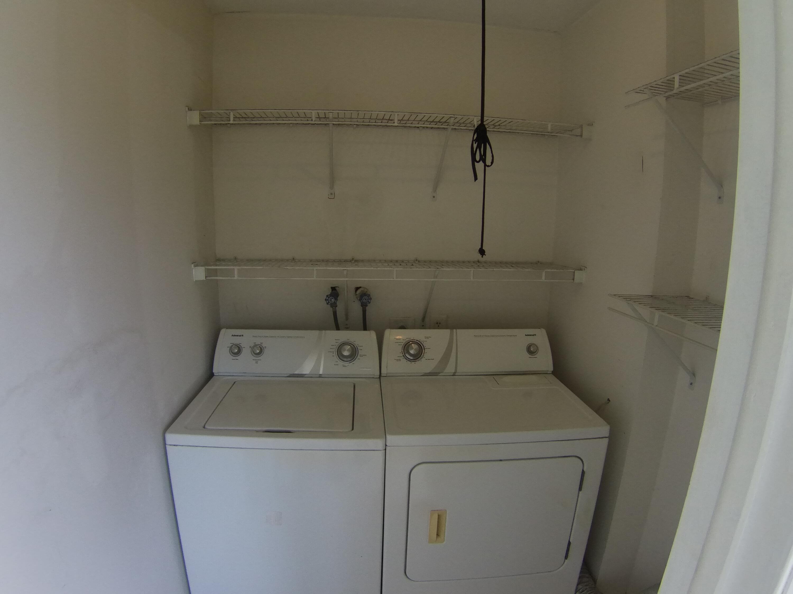 537 Normandy L Delray Beach Delray Beach, FL 33484 - Photo 19 of 21 SING0020