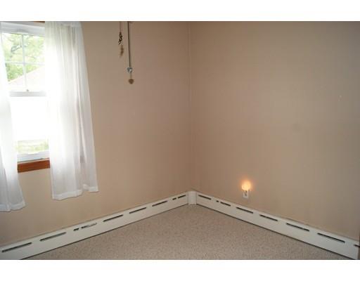 409 Oneil Road Somerset, MA 02725 - Photo 11 of 23 Gallery Image 11